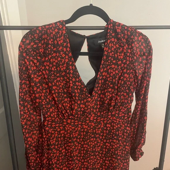 Red Black Floral Maxi Dress - Picture 3 of 4